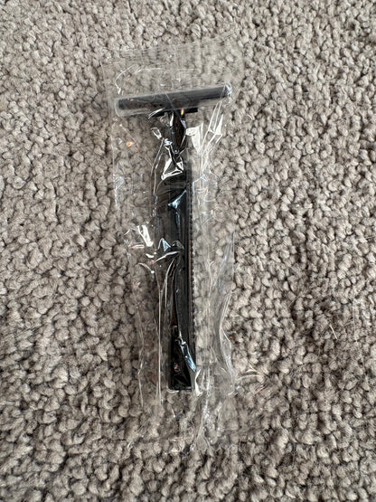 Disposable Travel Razor